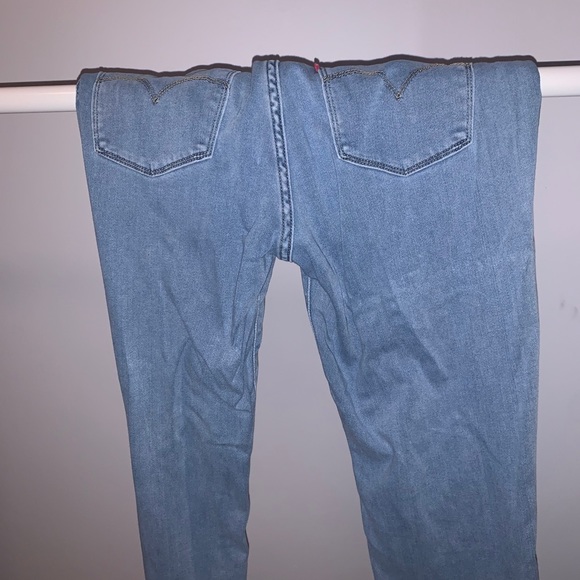 Levi Skinny jeans - Picture 3 of 3